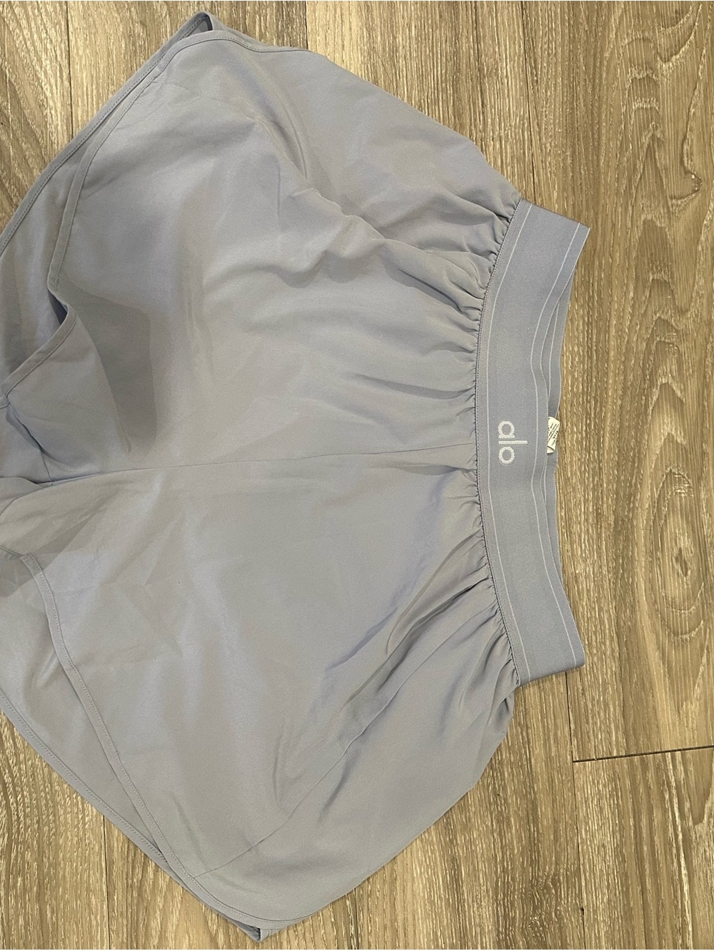 ALO Yoga Match Point Shorts- Winter Frost - Picture 2 of 3